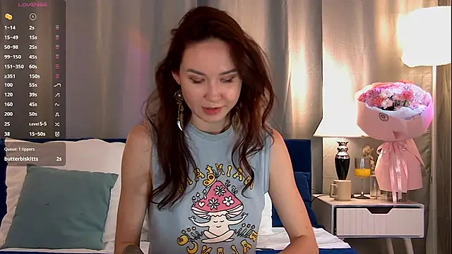 Онлайн чат XXX EmilyGray__