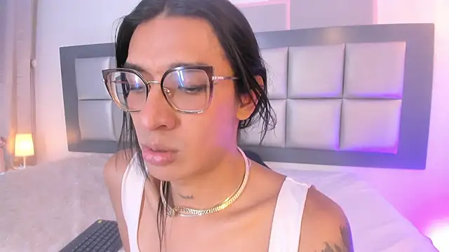 Živý XXX chat Maddie_Ray