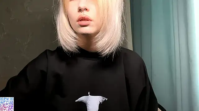 JessicaLowland – Naživo XXX chat