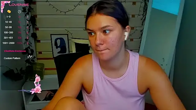 Chat XXX en directo de Josephine_Kiss