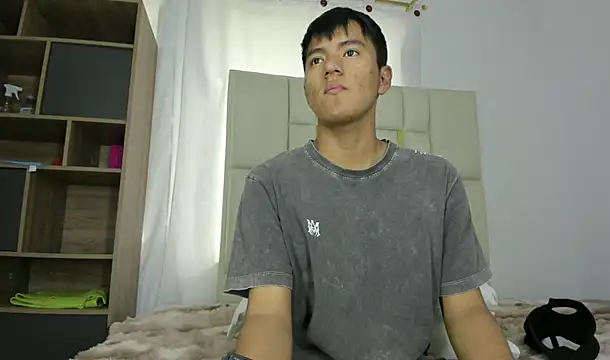 I_S_A_K__ Webcam Show