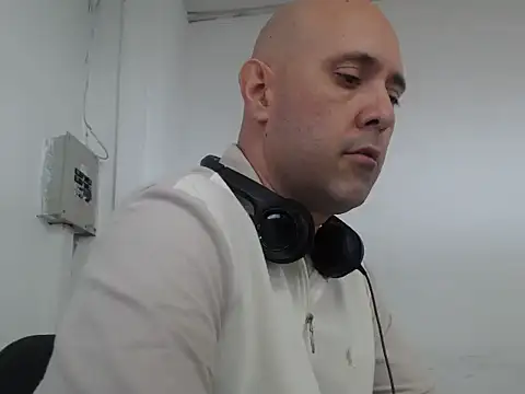 jpcowbow – Naživo XXX chat