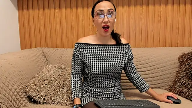 Riley_Reid_Milf: απευθείας συνομιλία ΧΧΧ