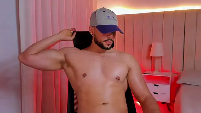 XXX chat uživo modela leo_king7