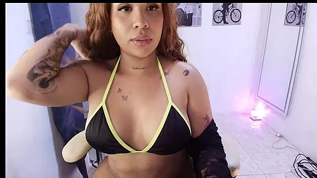 แชท XXX สดของ tinalove7