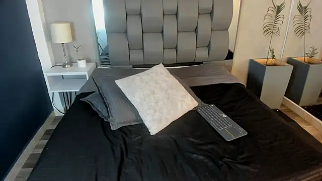 Charlie___Musk 现场XXX聊天