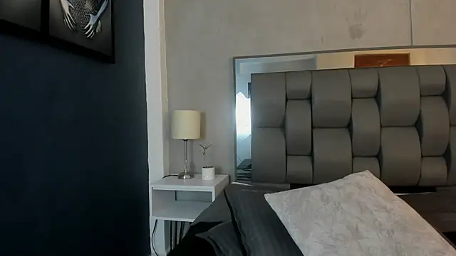 XXX chat uživo modela Charlie___Musk