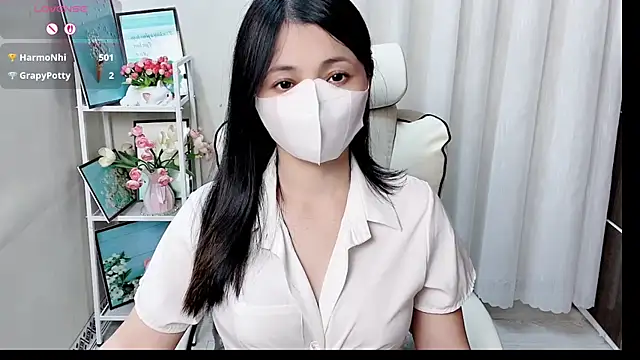 Clover_Nhi 라이브 XXX 채팅