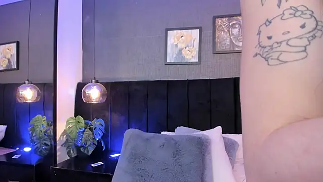 Hanna__mitsury_'s Live XXX Chat
