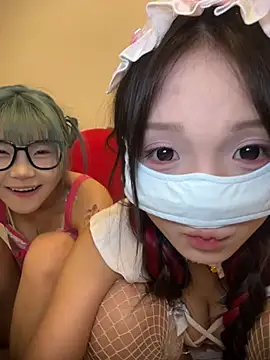 Chatroom XXX en direct de Rocket-Girl