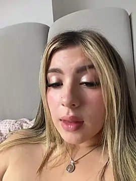 Cloee_Rainbow1 现场XXX聊天