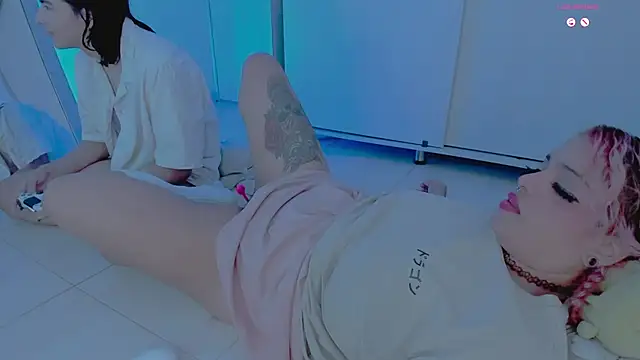 XXX chat uživo modela amywilld