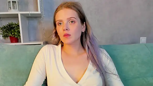 Alisa_Allison Adlı Modelin Canlı XXX Sohbeti