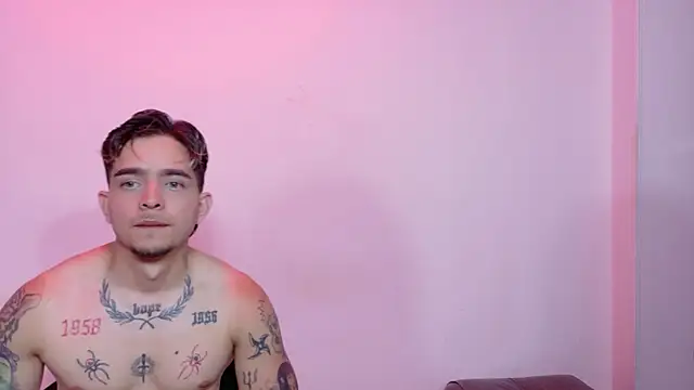 AliceandMax Chat XXX live