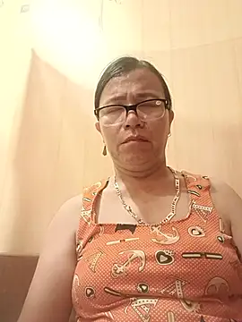 Chilly-wet's Live XXX Chat