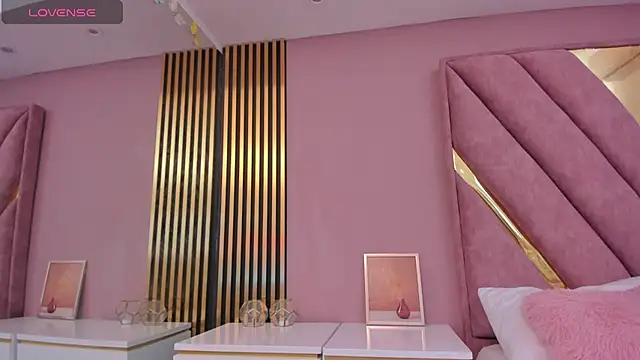 chloe_larson's Live XXX Chat