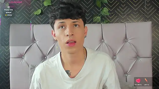 XXX chat uživo modela Axel__Evans