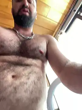 Chatroom XXX en direct de ADONIS_ART01