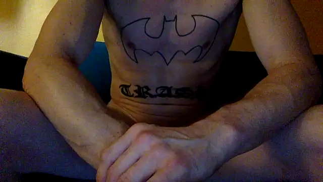 Chatroom XXX en direct de trash4cash