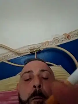 Clacla23mk Show in webcam