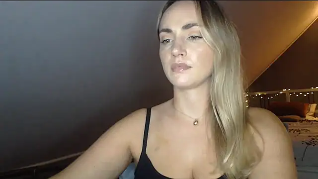 ScarlettSensitive Live XXX-chat