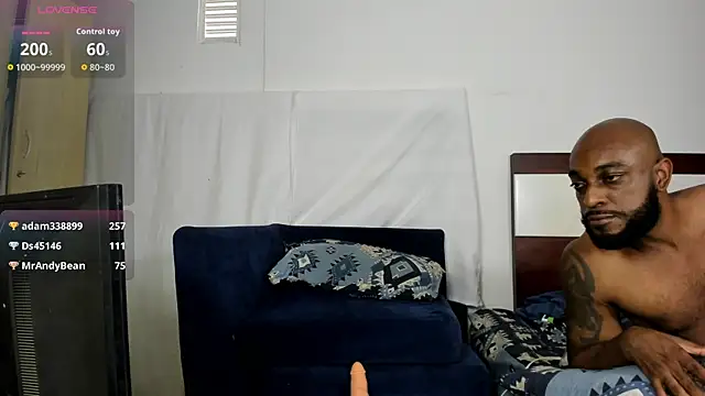 joe999cooper's Live XXX Chat