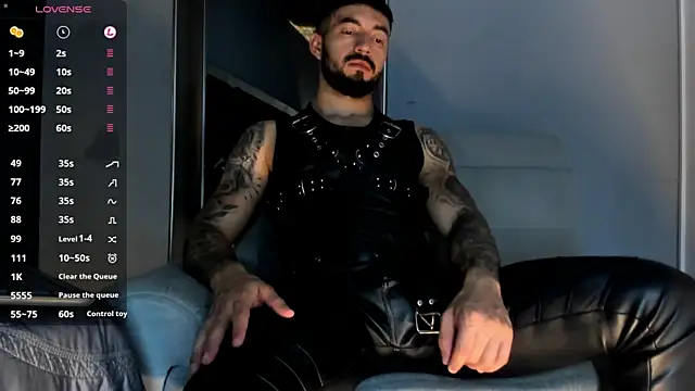 MarkWalker__ élő XXX-chatje