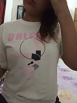 Tanha18's Live XXX Chat