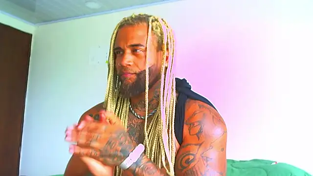 ragnar0825 Live XXX-Chat
