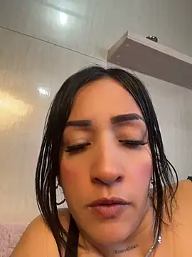 kendall_flower XXX чат на живо