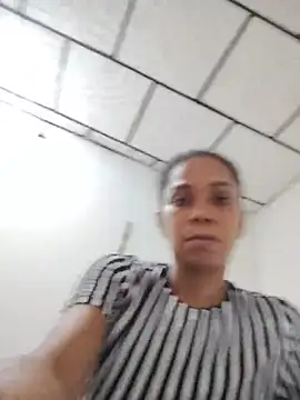 AstridMonroee's Live XXX Chat
