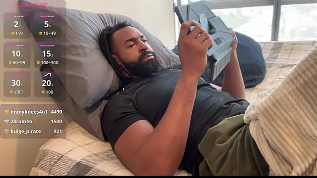 blackmuscless' Webcam Show