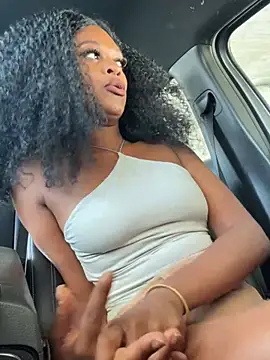 spicyxmina webcam show