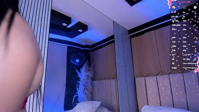 Živý XXX chat LexiAdamss