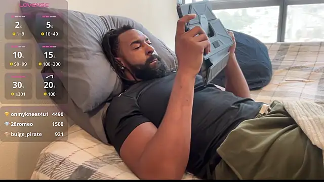 blackmuscless webkamerás műsora