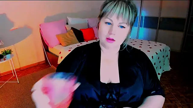 CrystaalStaar's Live XXX Chat