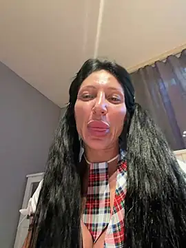 NINACOXXX's Live XXX Chat