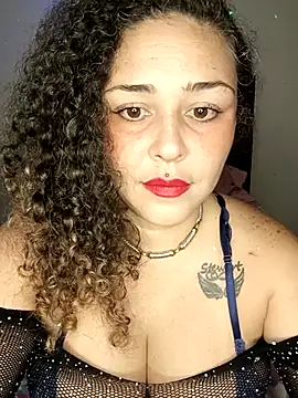 دردشة MissVelvet69 الجنسية المباشرة