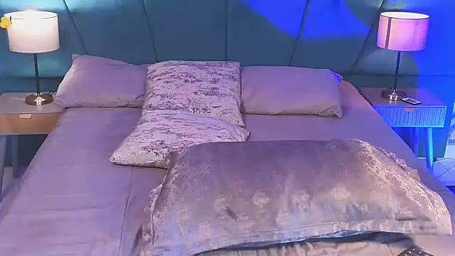 Aaron_Eze Adlı Modelin Canlı XXX Sohbeti