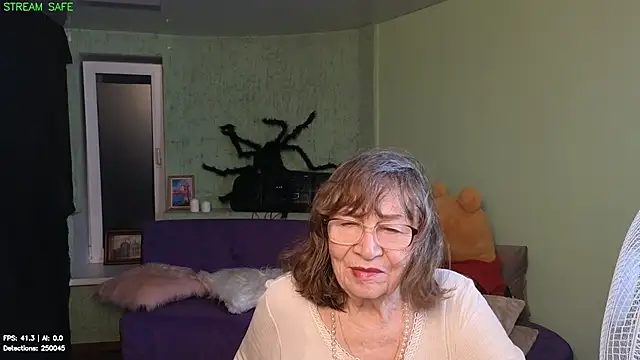 Betty_Brick Live XXX-Chat