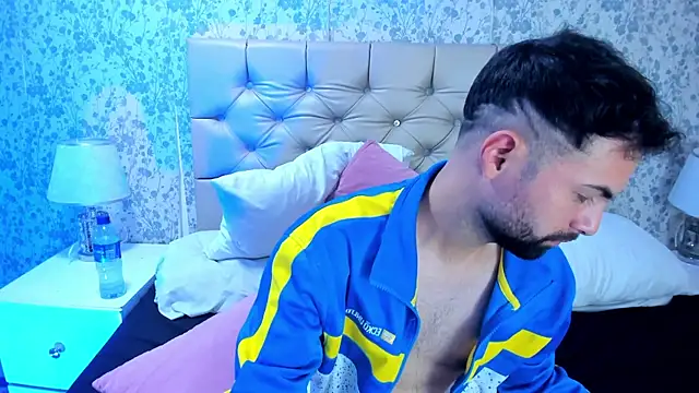 AndrewCrooss 라이브 XXX 채팅