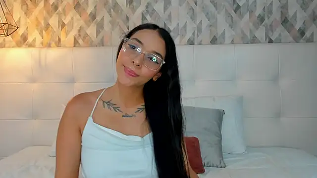 Roseaurora – Naživo XXX chat