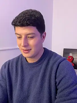 Goldenknight33 Chat XXX in diretta