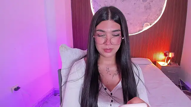 XXX chat uživo modela RoseCassie