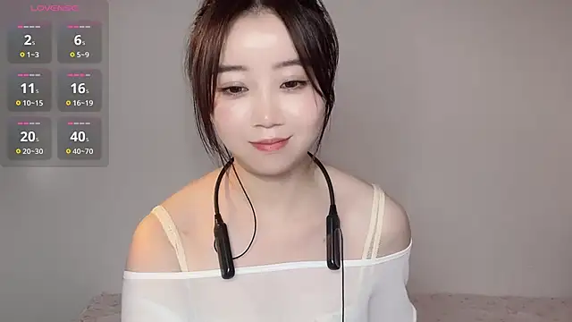77-VickyのライブXXXチャット