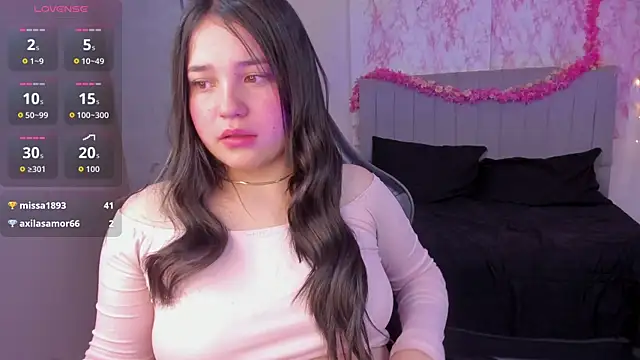 Julieth_Caandy's Live XXX Chat