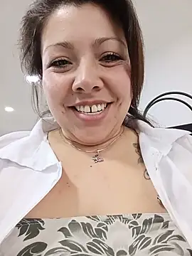 SARA_21- 라이브 XXX 채팅