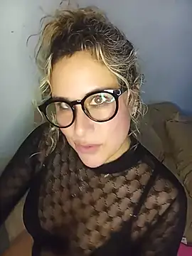 viviana49sexy's Webcam Show