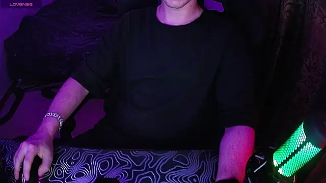 XXX chat uživo modela ZXCENSORED-
