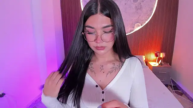 Chatroom XXX en direct de RoseCassie